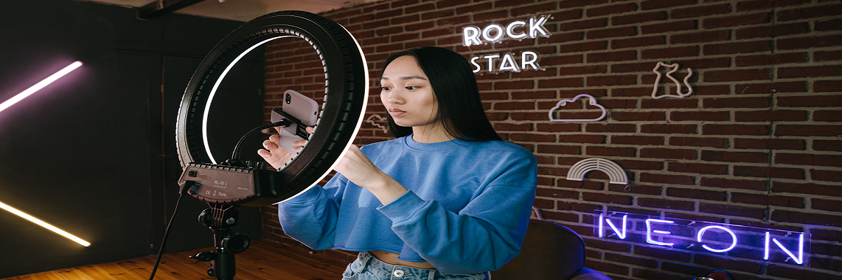 Fitness streaming solution with Shoutcast Net professional broadcasting platform